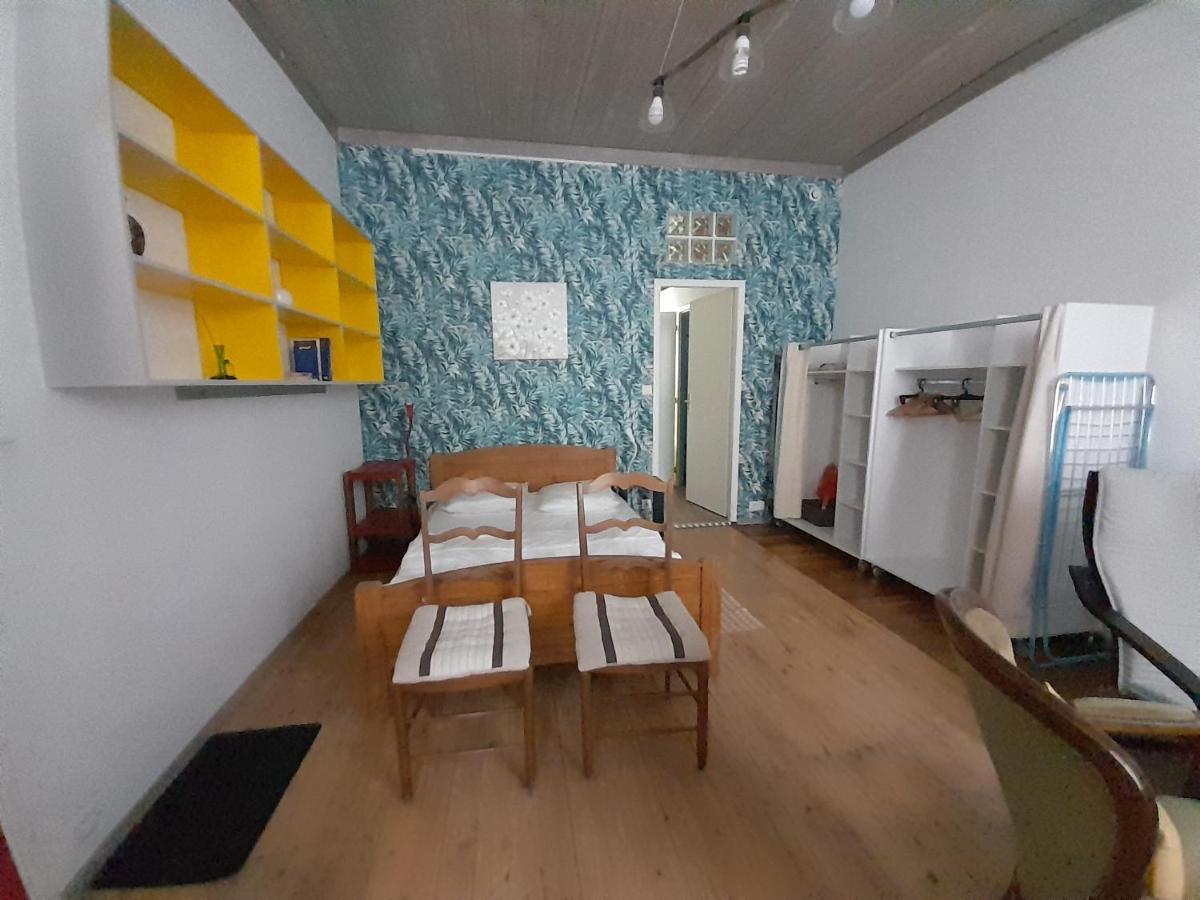 Residence Les Volets Bleus: Studio De 30 M² Classe 2 * Rochefort  Dış mekan fotoğraf